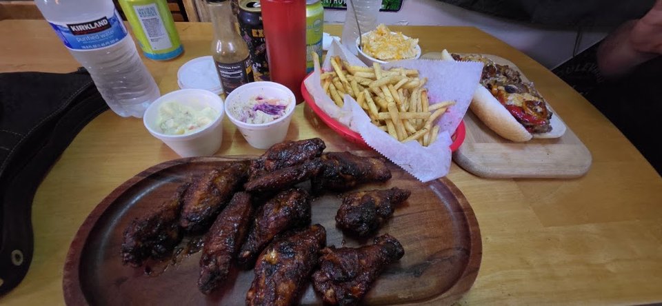 Chicken Wings Lunch